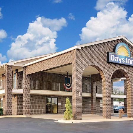 Days Inn By Wyndham Demopolis Exteriér fotografie