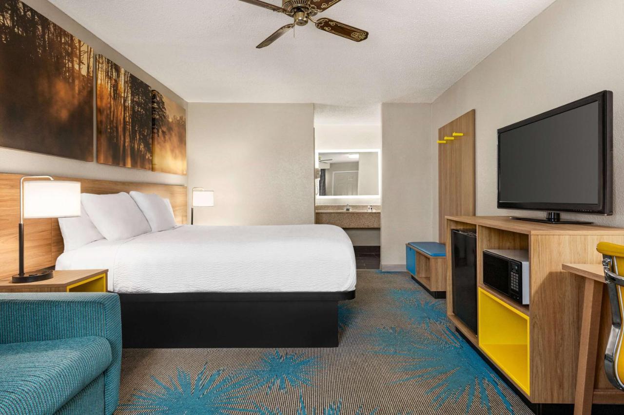 Days Inn By Wyndham Demopolis Exteriér fotografie