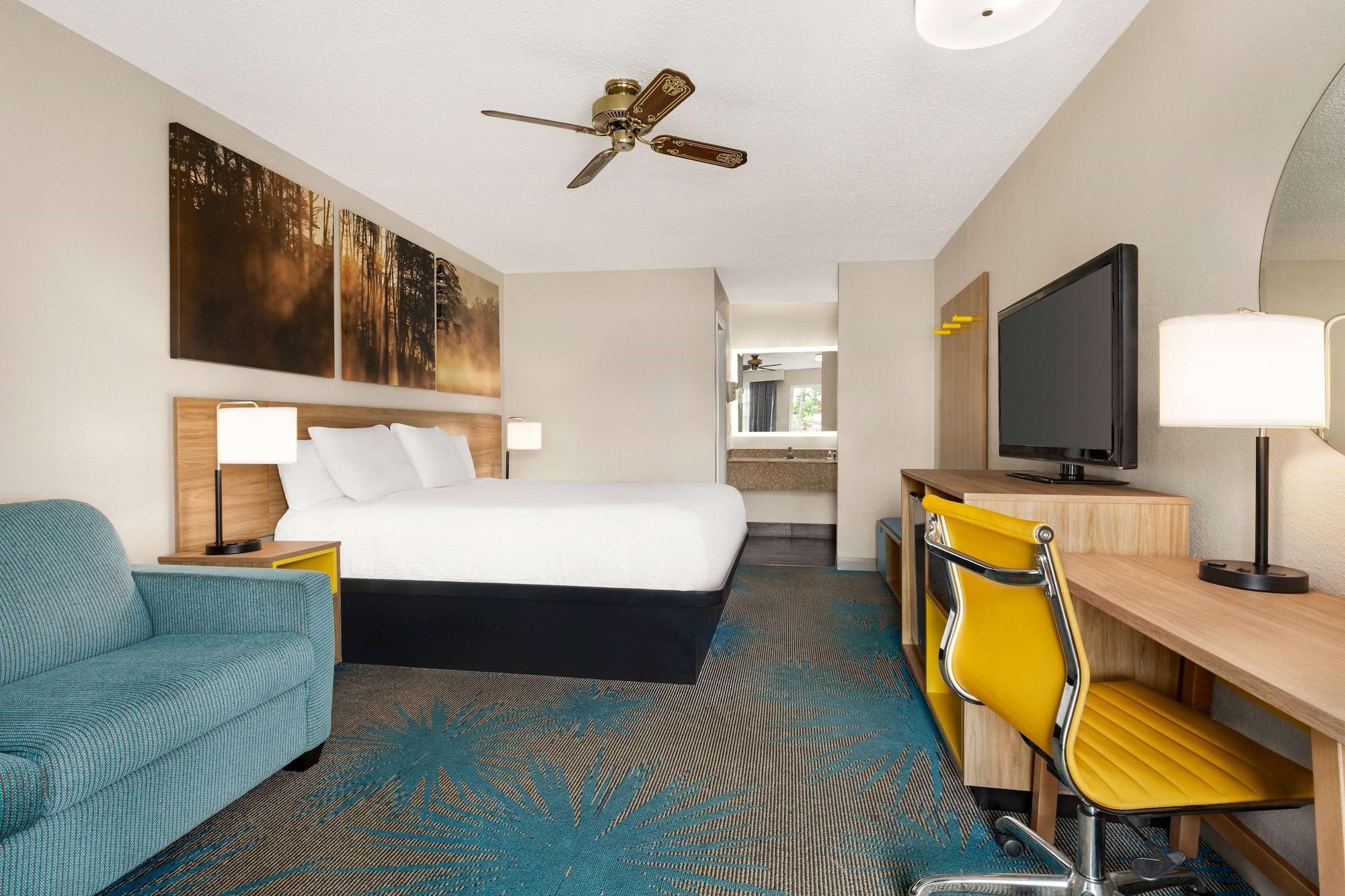 Days Inn By Wyndham Demopolis Exteriér fotografie